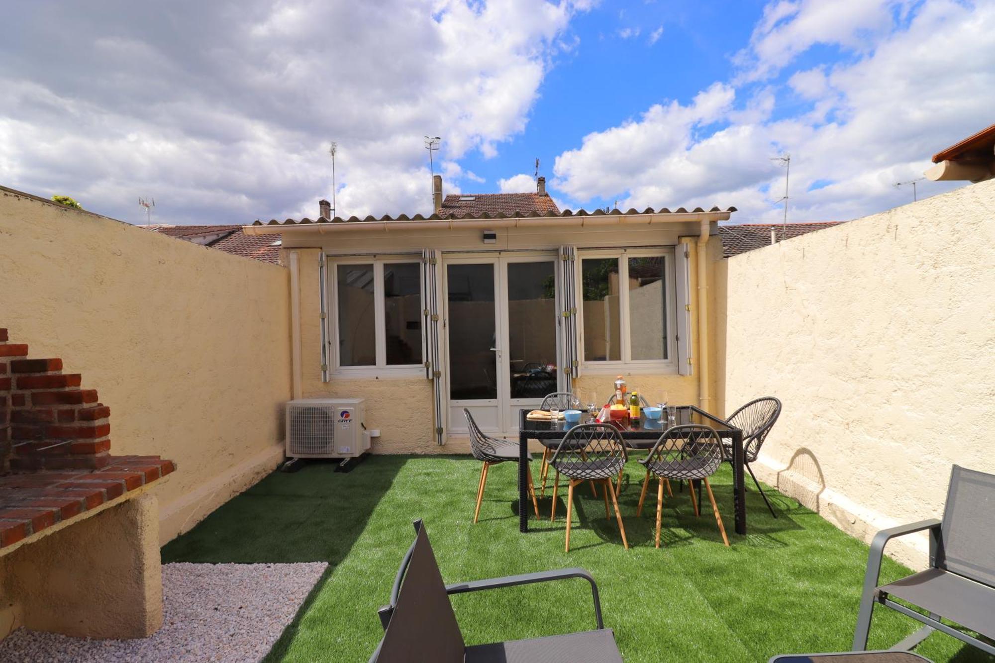 Le Patio - Spacieux T3 Avec Climatisation Et Jardin Privatif Bergerac Esterno foto